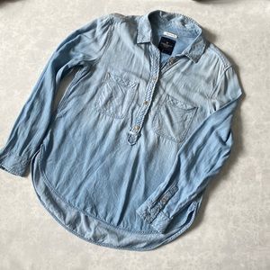 American Eagle Chambray Top